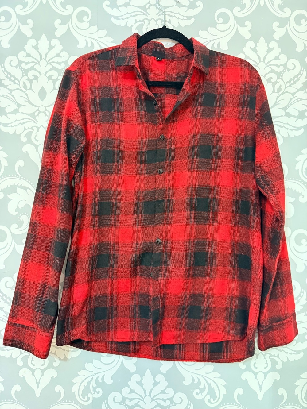 💫10/$25 • SHEIN Red & Black Plaid Button-Down Shirt